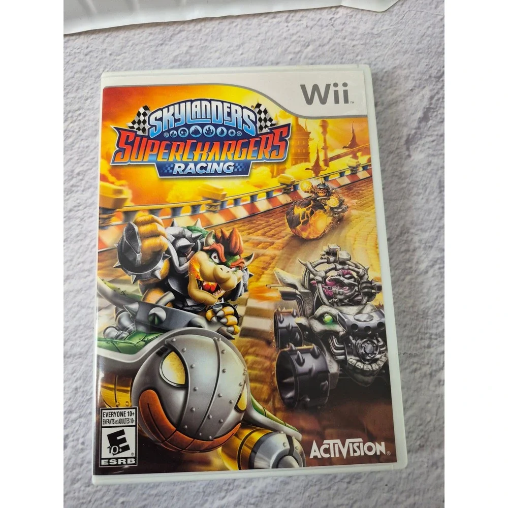 Skylanders SuperChargers Racing Starter Pack Nintendo Wii Bowser Amiibo Bundle